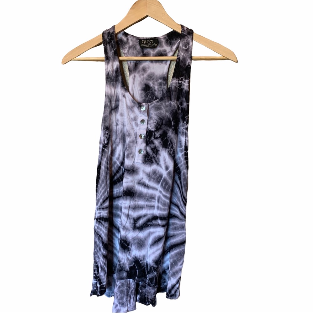Tryst tie dye tank top size small